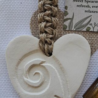 Koru with Paua Scentstone Set
